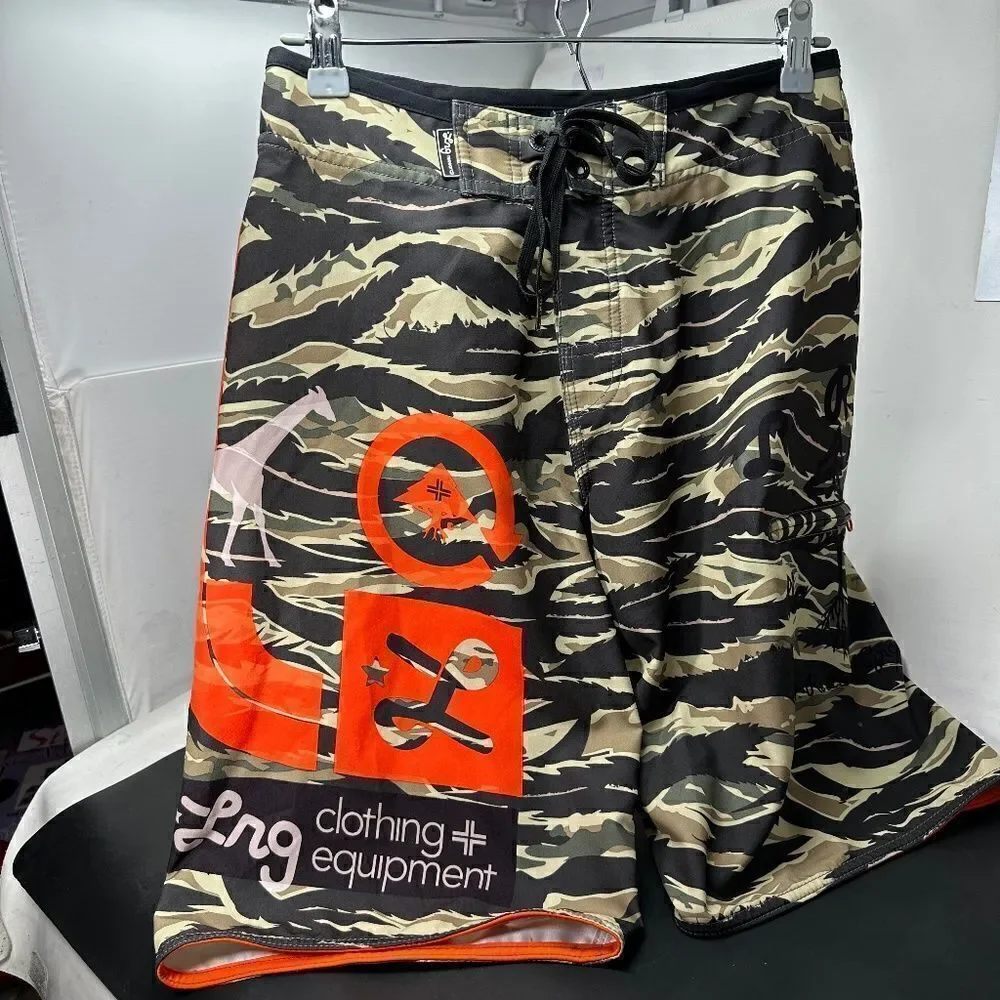 LRG® [Lifted Research Group] Mens TIGER Camo/Orange Logo – Board Shorts